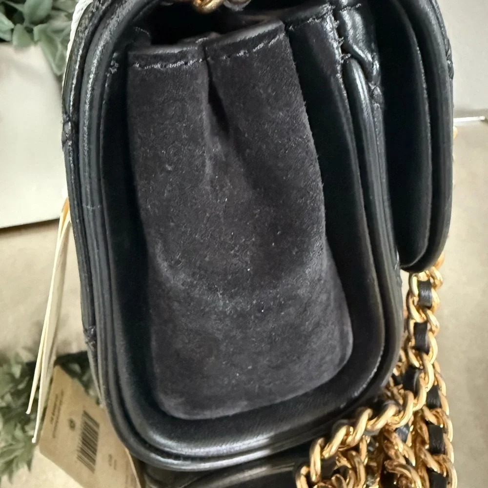 SMALL FLEMING SOFT SHOULDER BAG